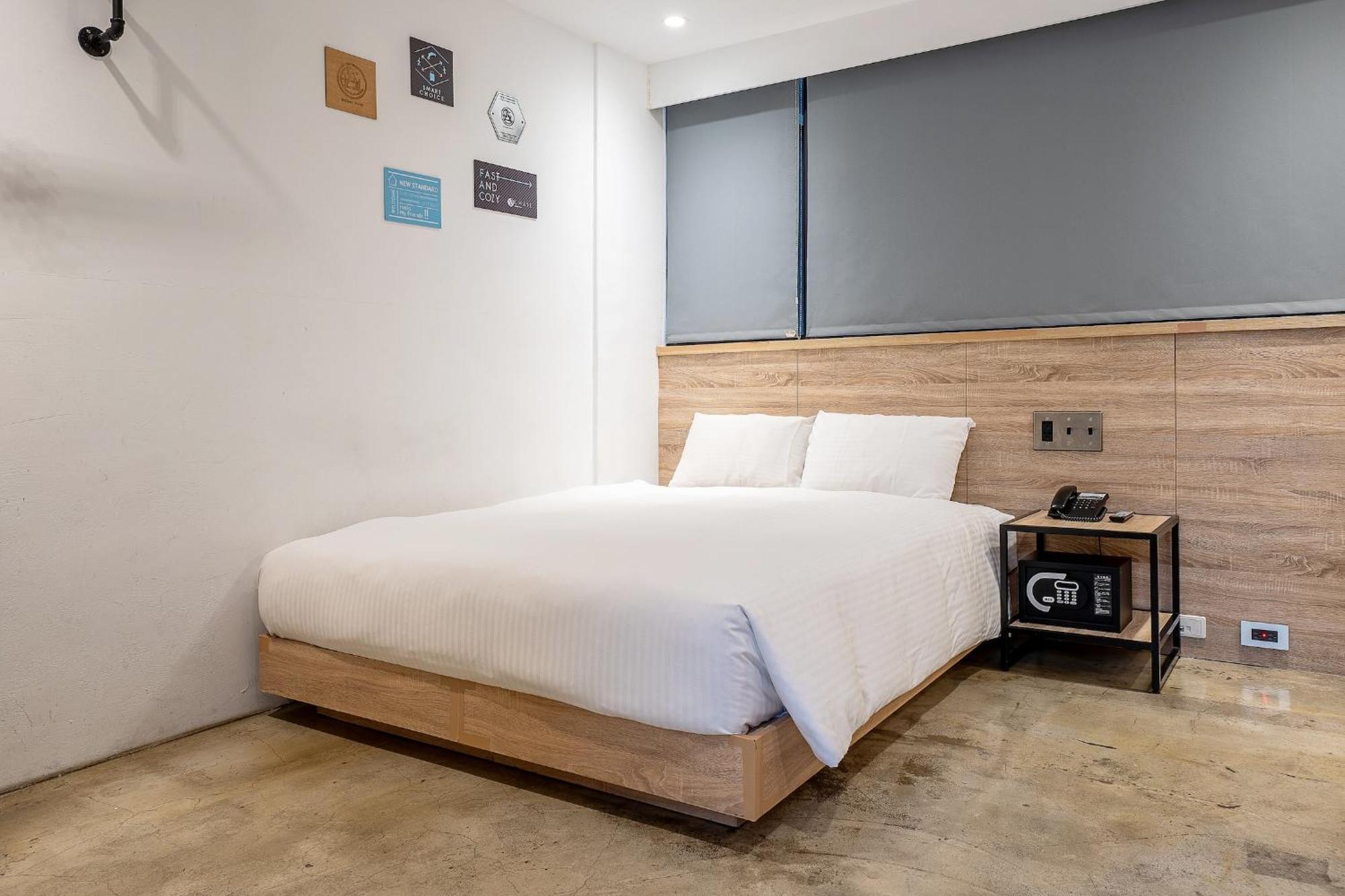 Chase Hotel Tajcshung Kültér fotó
