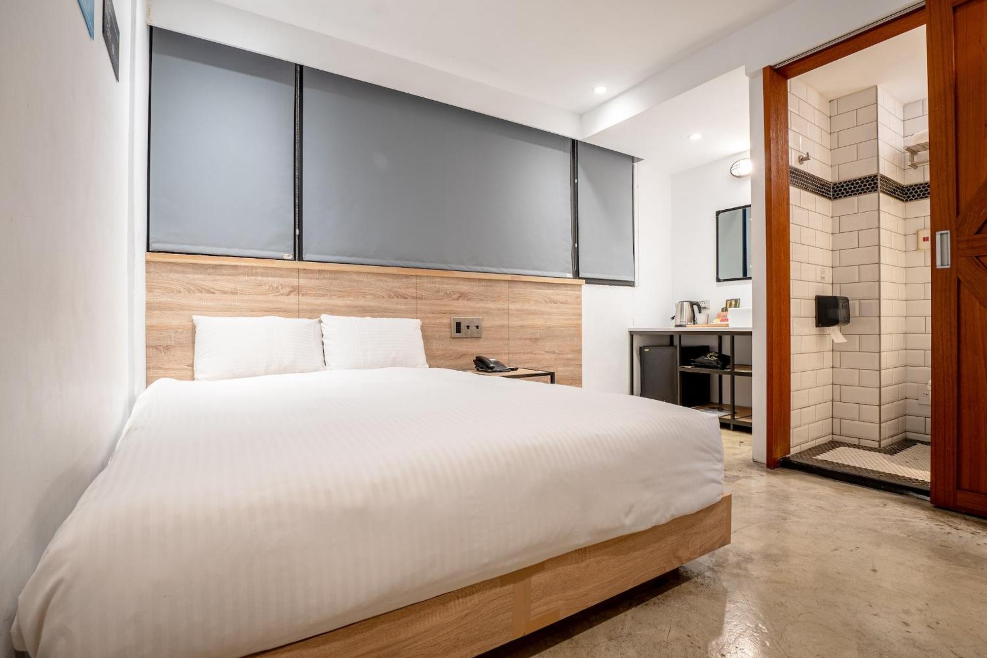 Chase Hotel Tajcshung Kültér fotó