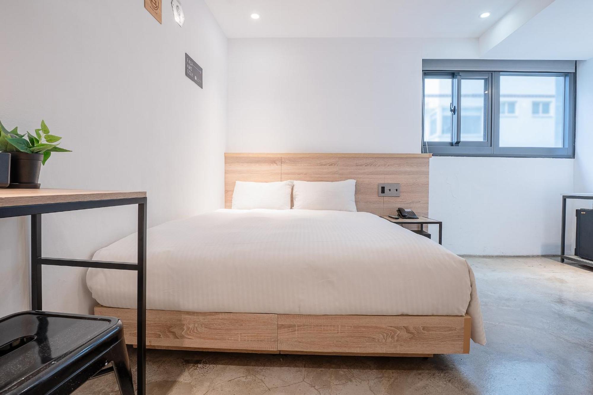 Chase Hotel Tajcshung Kültér fotó