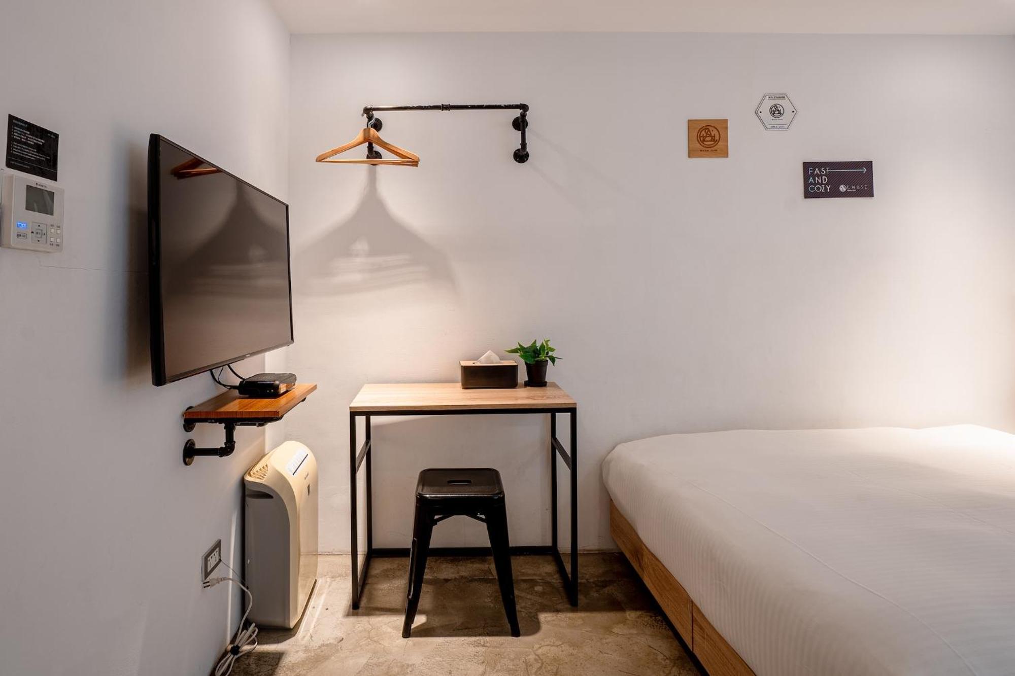Chase Hotel Tajcshung Kültér fotó