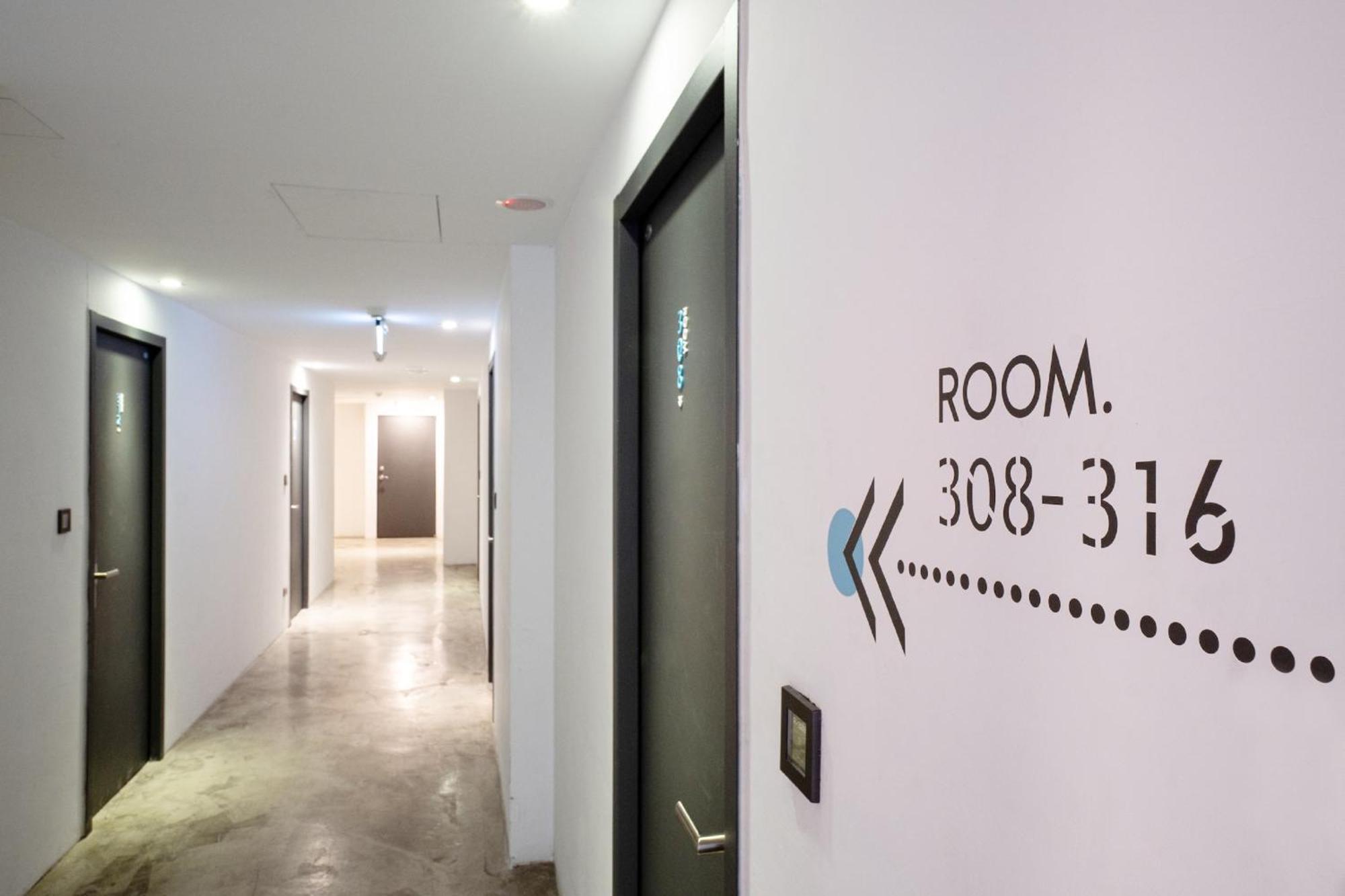 Chase Hotel Tajcshung Kültér fotó