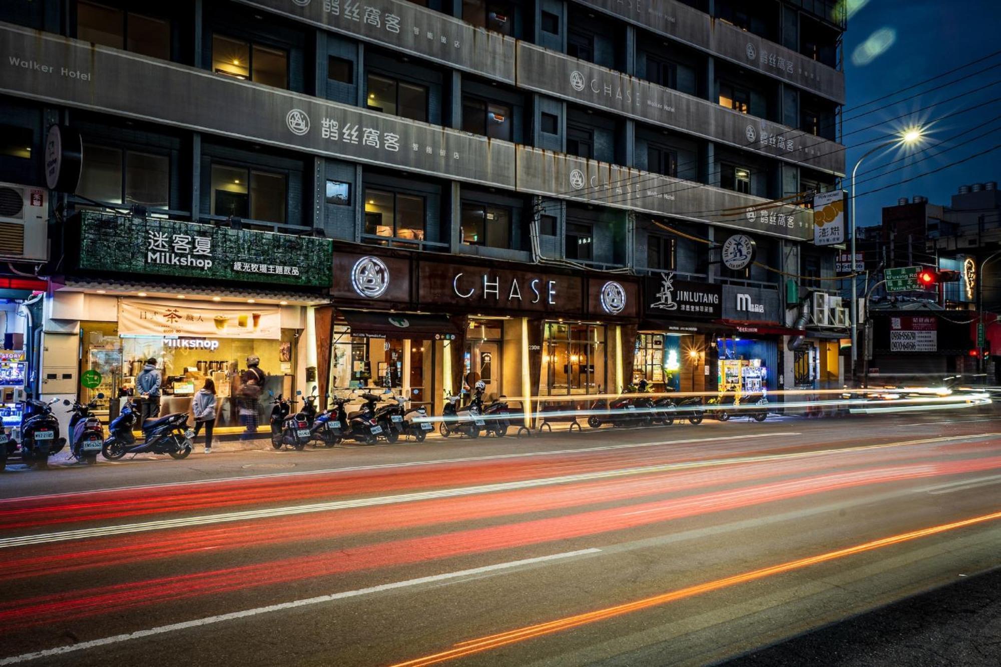 Chase Hotel Tajcshung Kültér fotó