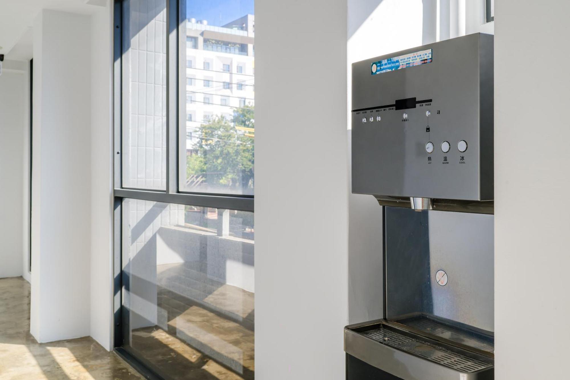 Chase Hotel Tajcshung Kültér fotó