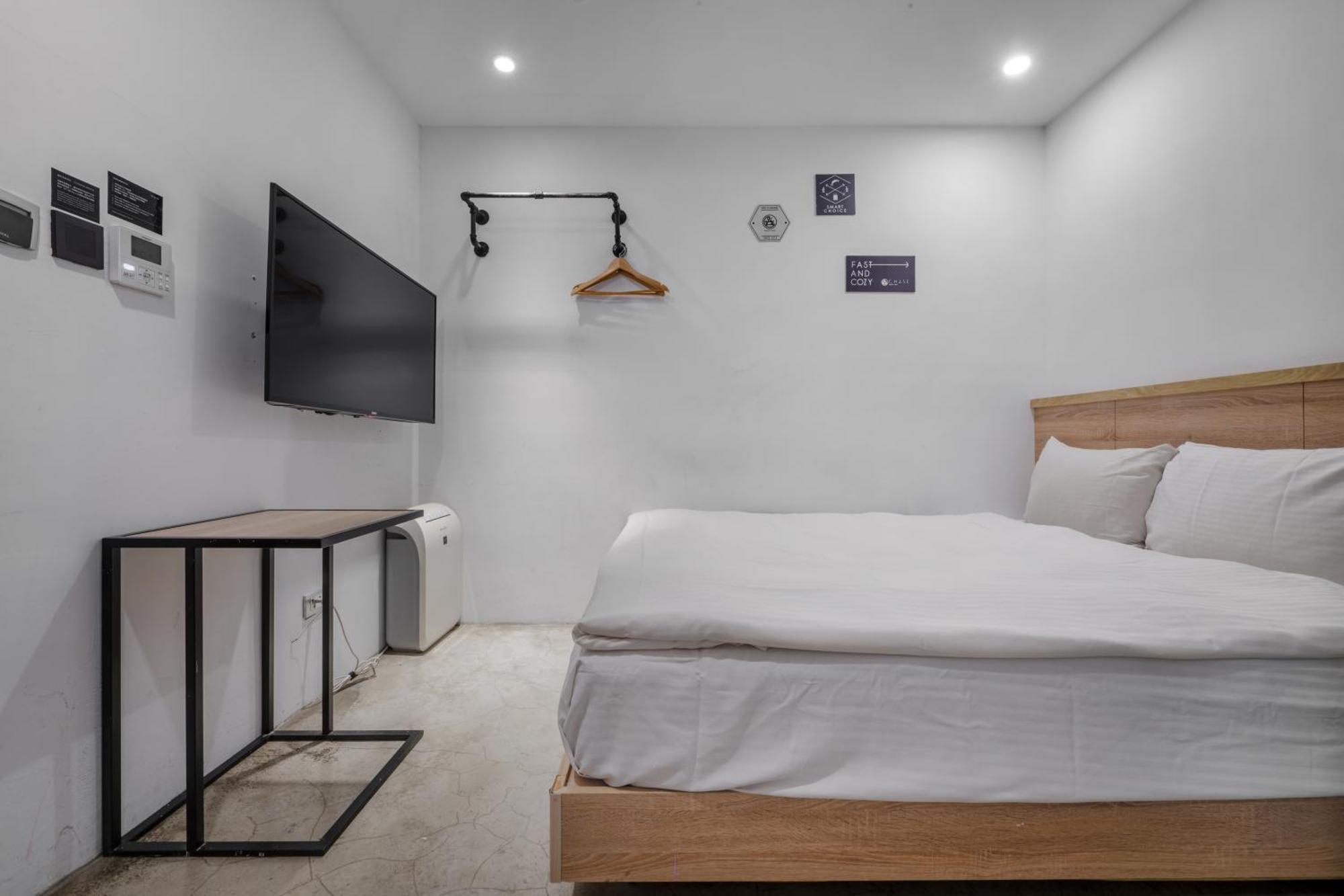 Chase Hotel Tajcshung Kültér fotó