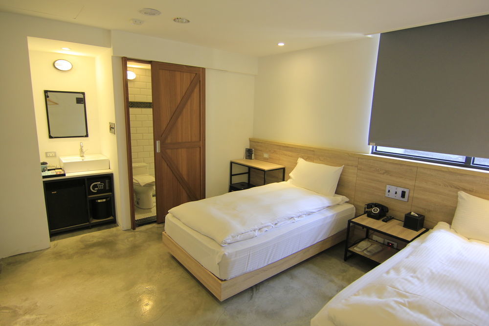 Chase Hotel Tajcshung Kültér fotó
